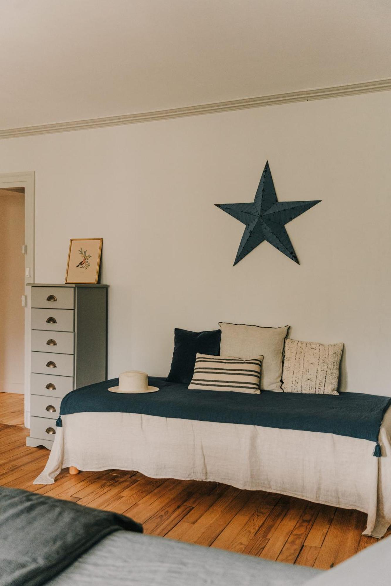 Maison D'Hotes Et Gite De Charme Avec Piscine, La Lhuiseraie 部屋 写真