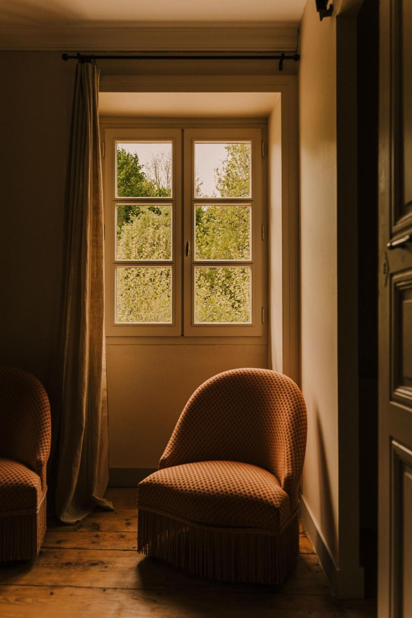 Maison D'Hotes Et Gite De Charme Avec Piscine, La Lhuiseraie 部屋 写真