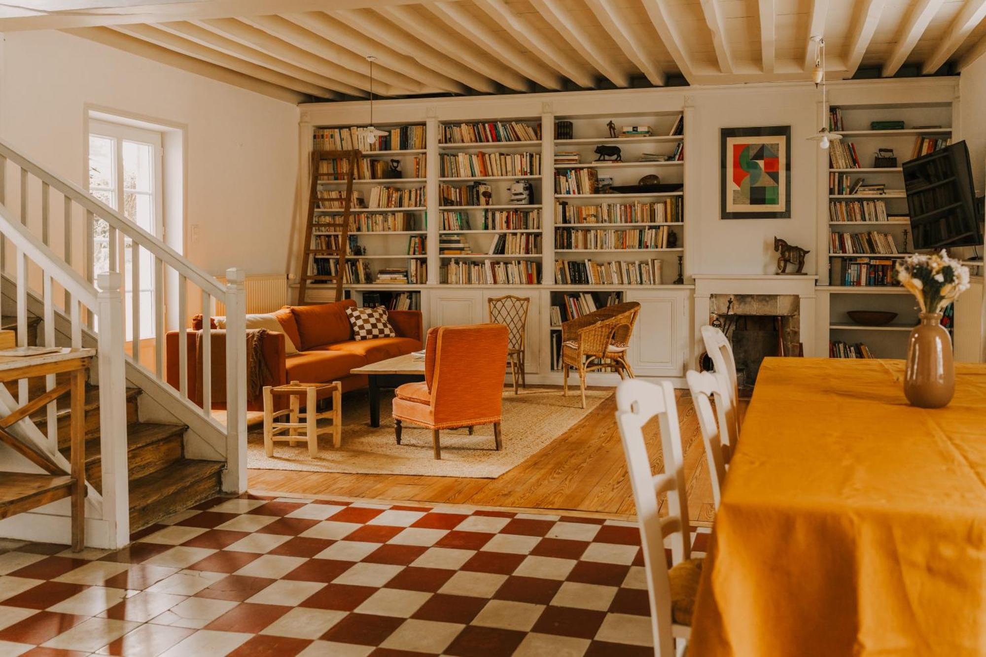 Maison D'Hotes Et Gite De Charme Avec Piscine, La Lhuiseraie エクステリア 写真