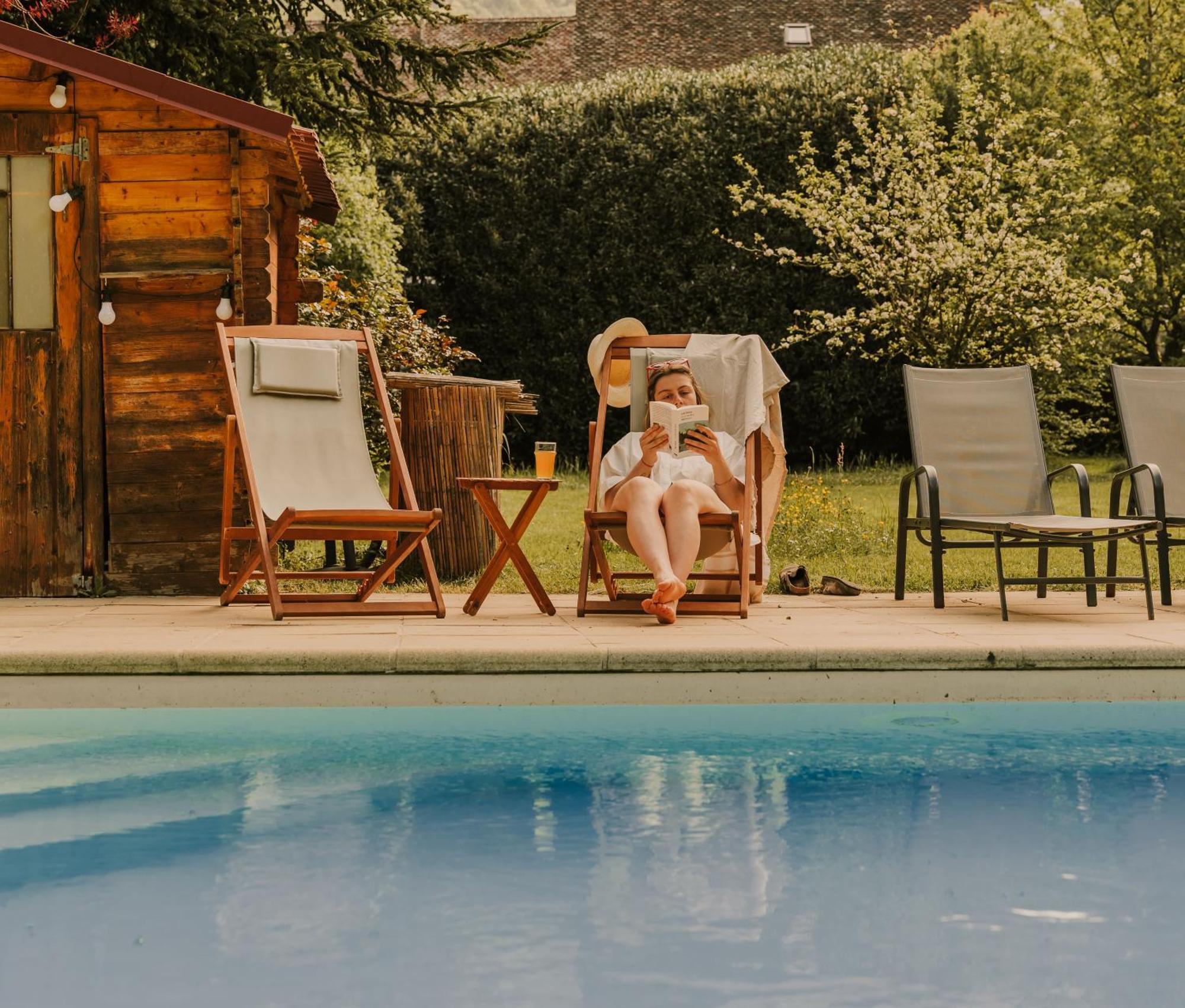 Maison D'Hotes Et Gite De Charme Avec Piscine, La Lhuiseraie エクステリア 写真